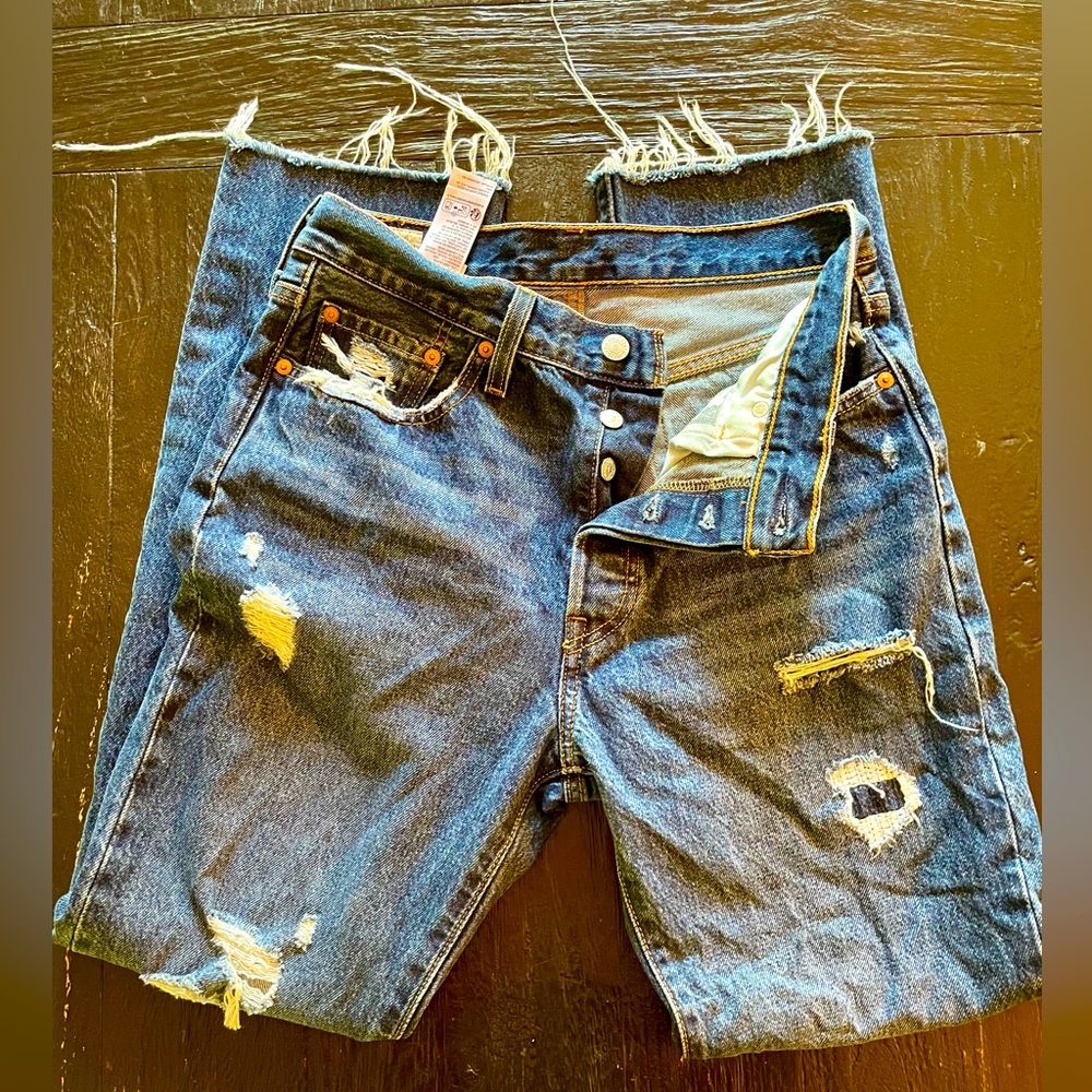 Levis 501 Mens Jeans Original Straight Fit Blue Denim Distressed 28 x 30 Button